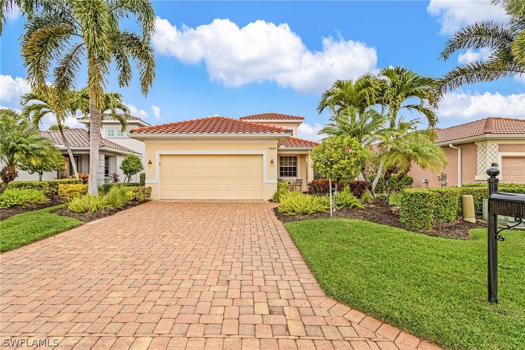 9400 La Bianco ST, Estero, FL 33967