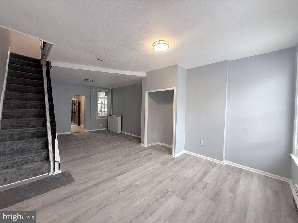 2025 GRANITE ST, PHILADELPHIA, PA 19124 — photo 5