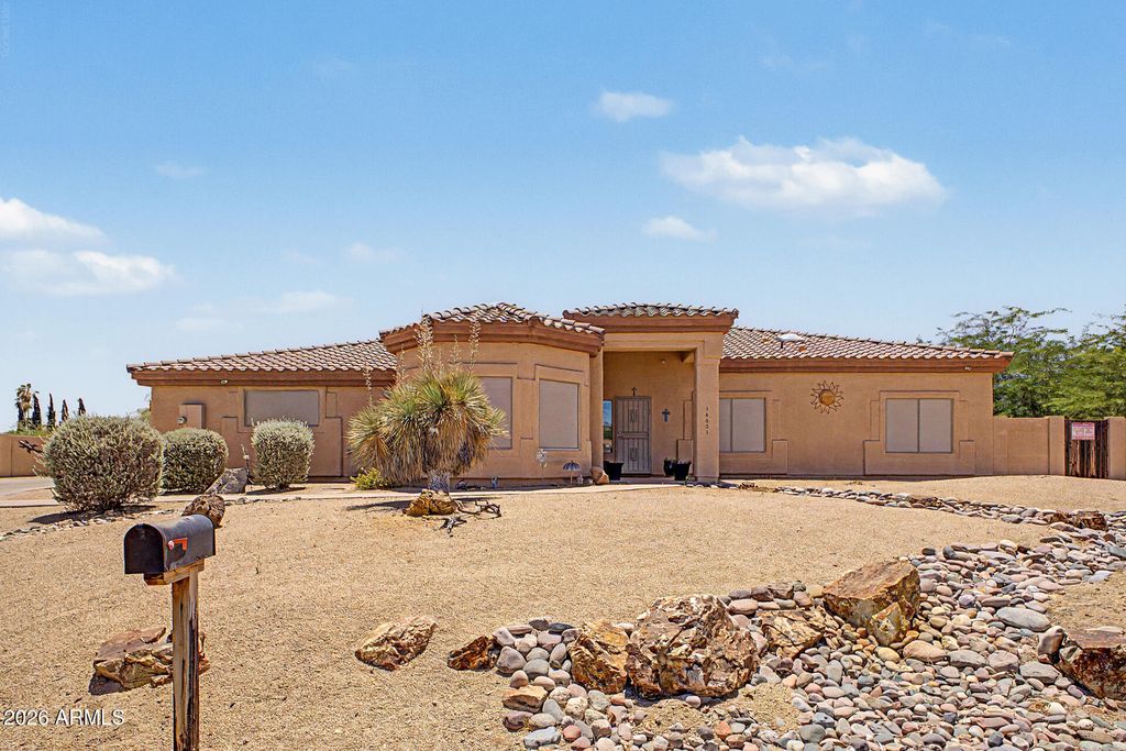 14601 N DICKENS Court, Fountain Hills, AZ 85268 — photo 3