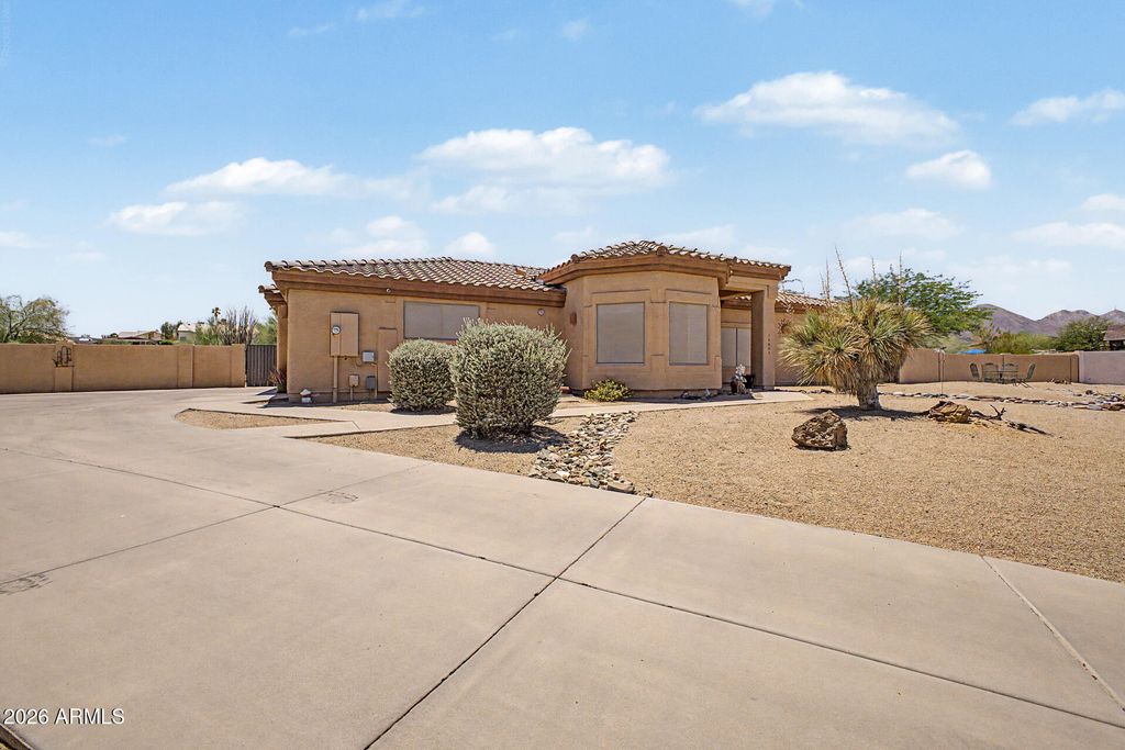 14601 N DICKENS Court, Fountain Hills, AZ 85268 — photo 4