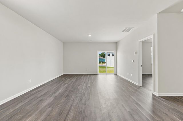 303 Ridley St, Longs, SC 29568