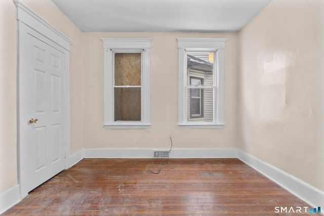 126 Sheffield Avenue, New Haven, CT 06511