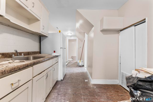 126 Sheffield Avenue, New Haven, CT 06511