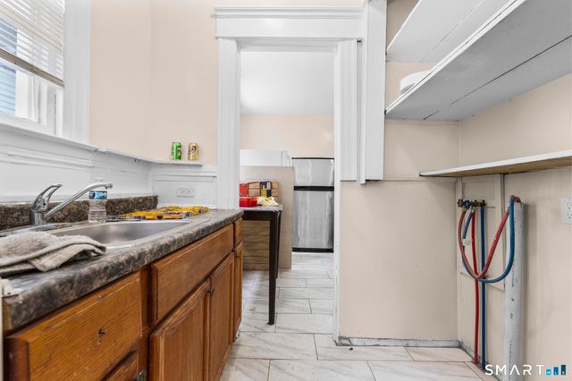 126 Sheffield Avenue, New Haven, CT 06511