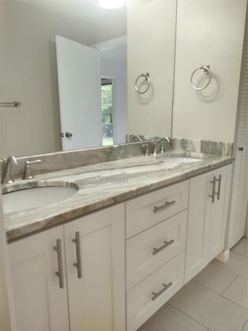 3275 FREDERICK Boulevard 12D, Delray Beach, FL 33483