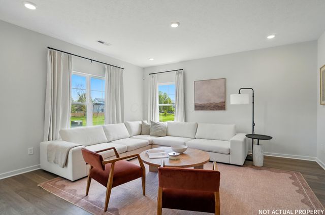 425 Samantha Drive, Plain City, OH 43064