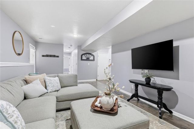 6815 Acuff Street, Shawnee, KS 66216