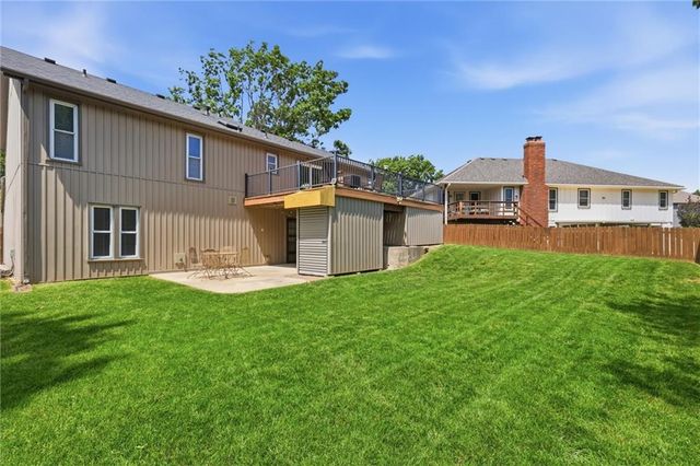 6815 Acuff Street, Shawnee, KS 66216