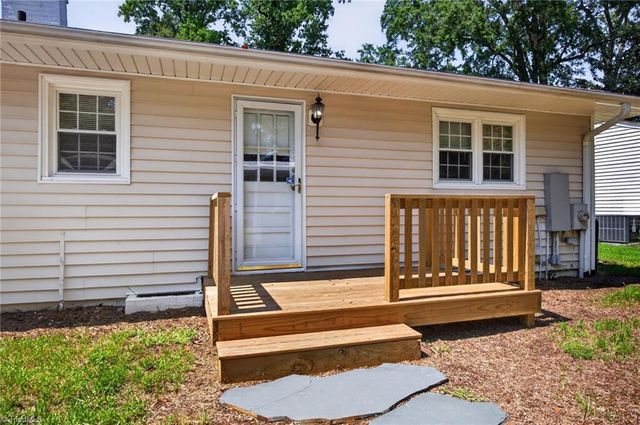 1115 E Willowbrook Drive, Burlington, NC 27215