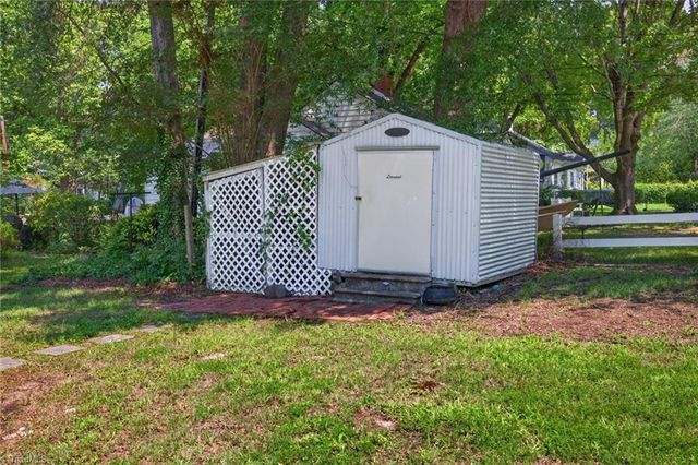 1115 E Willowbrook Drive, Burlington, NC 27215