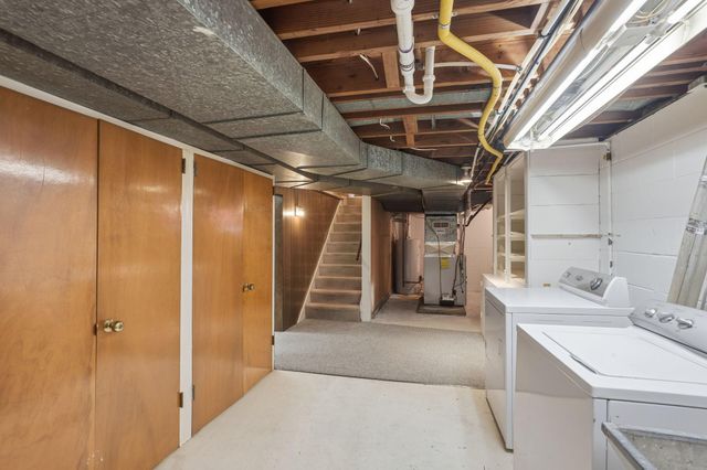 2112 Suburban Avenue, Saint Paul, MN 55119