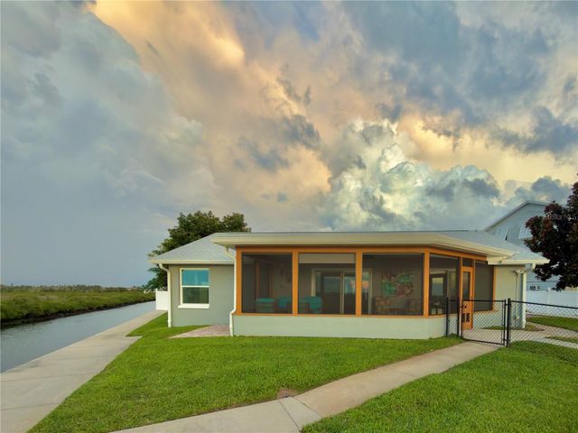 15723 DONZI DRIVE, Hudson, FL 34667