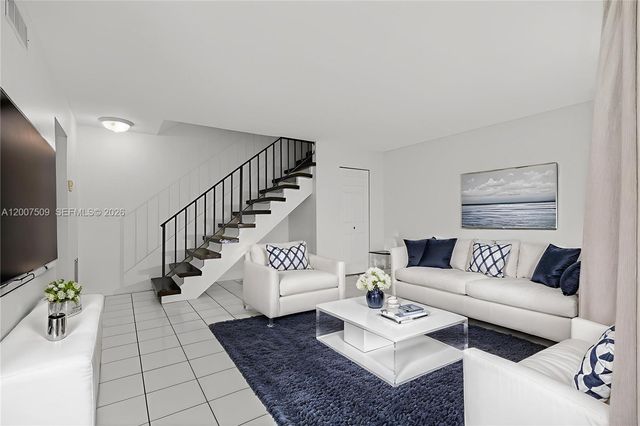 12422 Alternate A1a Q5 Q5, Palm Beach Gardens, FL 33410