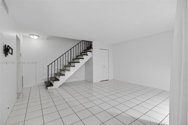 12422 Alternate A1a Q5 Q5, Palm Beach Gardens, FL 33410