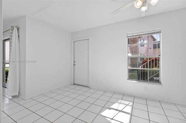 12422 Alternate A1a Q5 Q5, Palm Beach Gardens, FL 33410