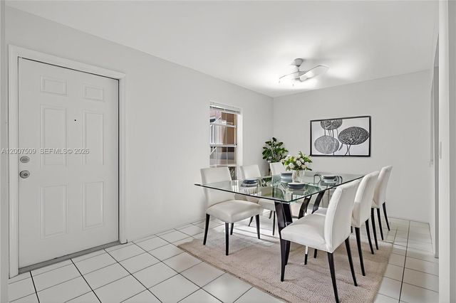 12422 Alternate A1a Q5 Q5, Palm Beach Gardens, FL 33410