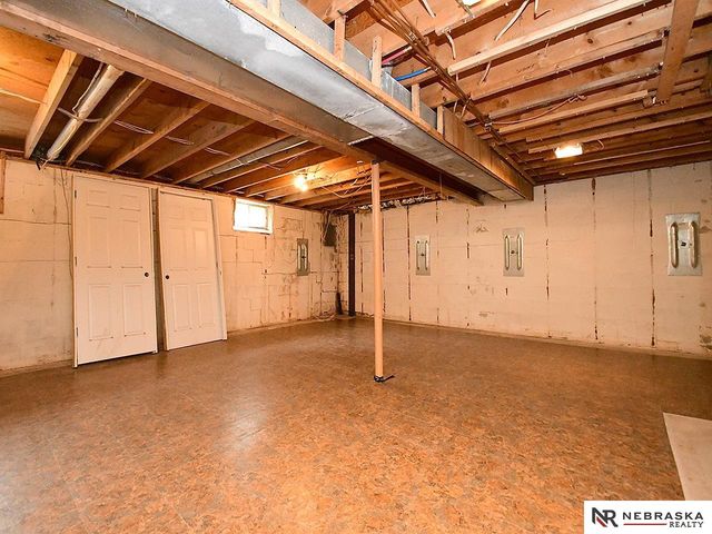 1612 Northridge Road, Beatrice, NE 68310