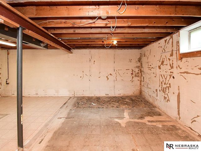 1612 Northridge Road, Beatrice, NE 68310