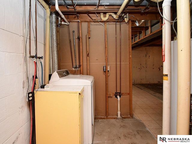 1612 Northridge Road, Beatrice, NE 68310