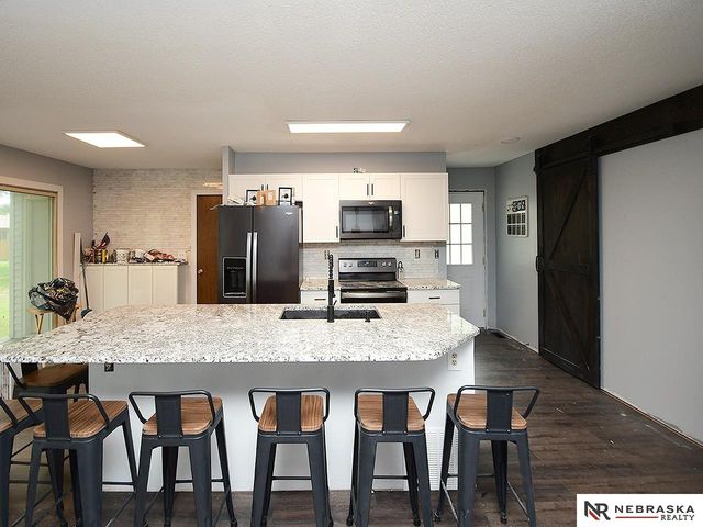 1612 Northridge Road, Beatrice, NE 68310