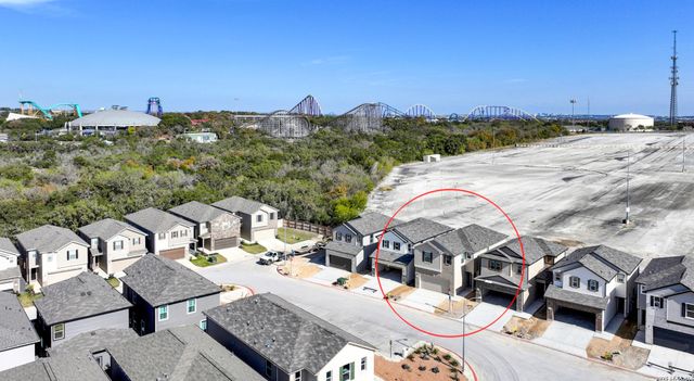 10643 W MILITARY DR, San Antonio, TX 78251