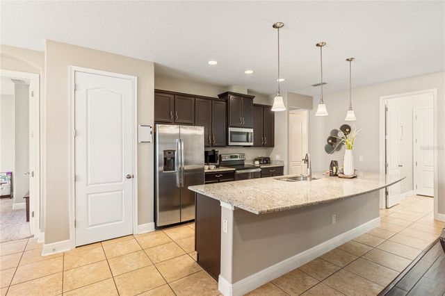 11020 BRAHMAN RANCH CIRCLE, Riverview, FL 33578
