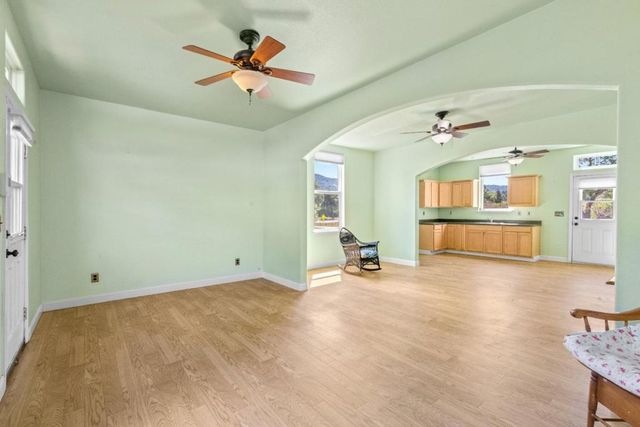 2485 Hecker Pass Road, Gilroy, CA 95020