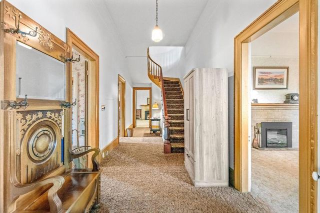 2485 Hecker Pass Road, Gilroy, CA 95020