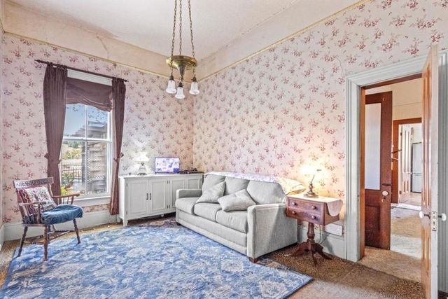 2485 Hecker Pass Road, Gilroy, CA 95020