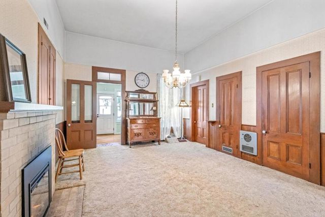 2485 Hecker Pass Road, Gilroy, CA 95020