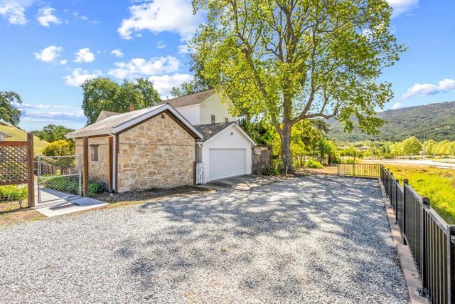2485 Hecker Pass Road, Gilroy, CA 95020