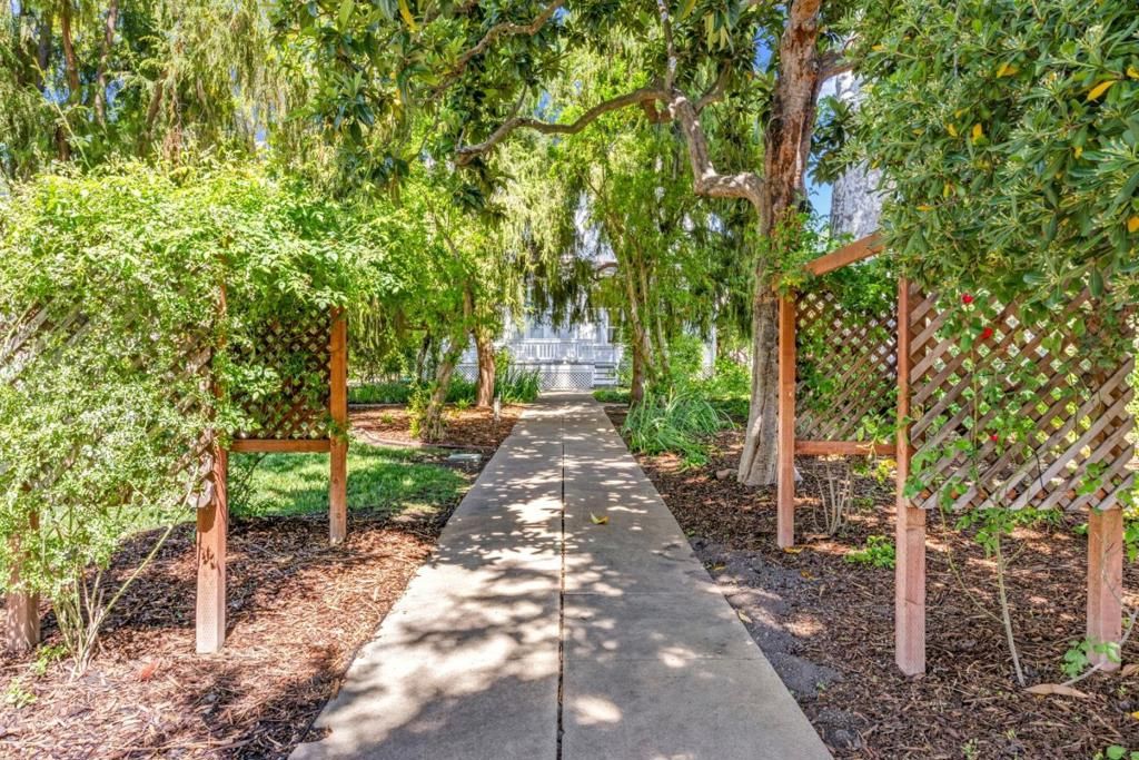 2485 Hecker Pass Road, Gilroy, CA 95020