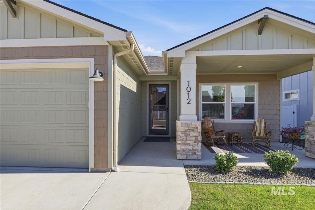 1012 Whitewater Way, Emmett, ID 83617 photo 3