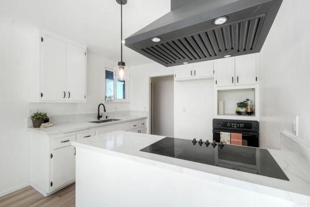 3895 Hatton Street, San Diego, CA 92111