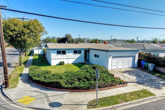 3895 Hatton Street, San Diego, CA 92111