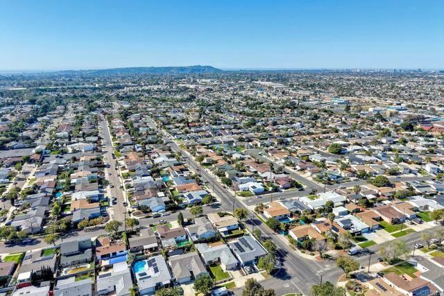 3895 Hatton Street, San Diego, CA 92111