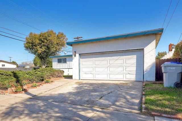 3895 Hatton Street, San Diego, CA 92111