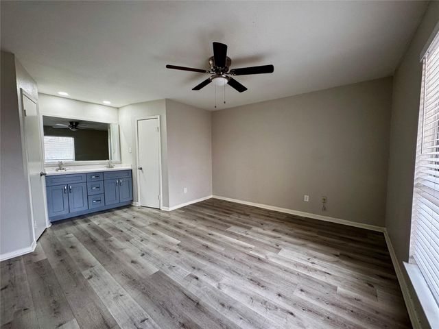 9000 Bissonnet Street 508, Houston, TX 77074