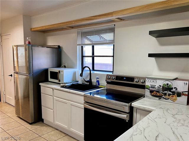 316 North 15th Street 318, Las Vegas, NV 89101