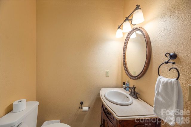 129 Valley Creek Drive, Maggie Valley, NC 28751