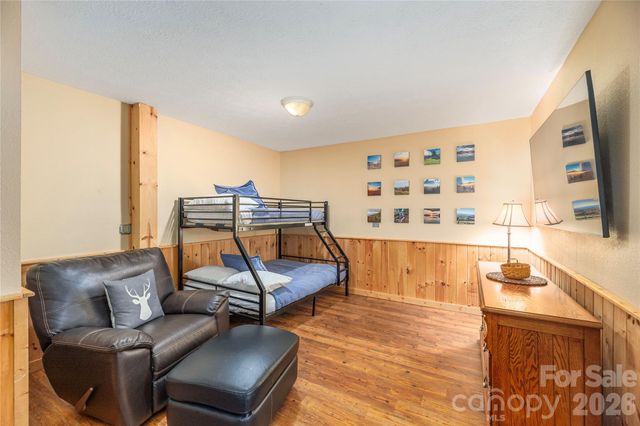 129 Valley Creek Drive, Maggie Valley, NC 28751