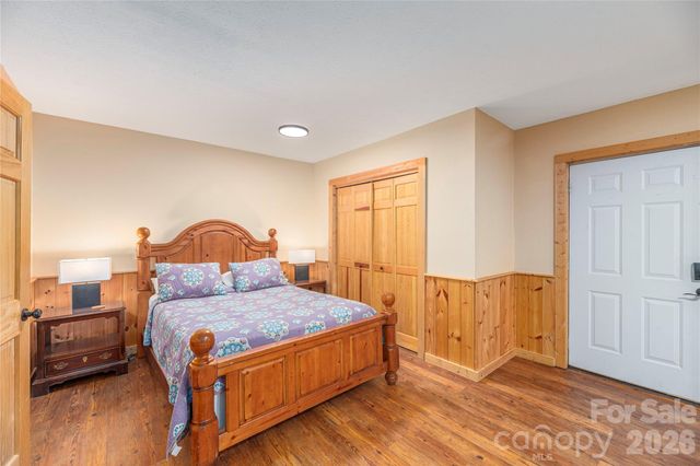 129 Valley Creek Drive, Maggie Valley, NC 28751