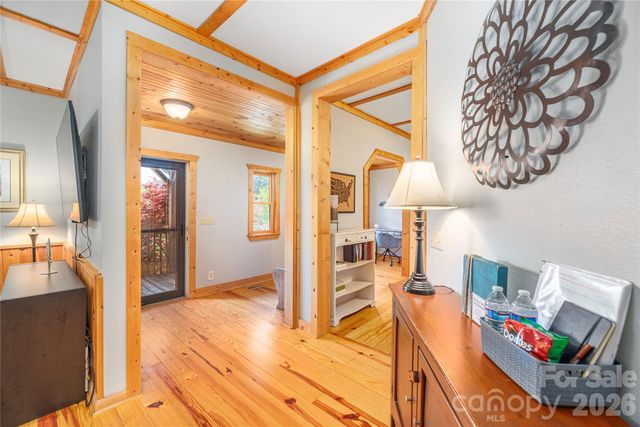 129 Valley Creek Drive, Maggie Valley, NC 28751