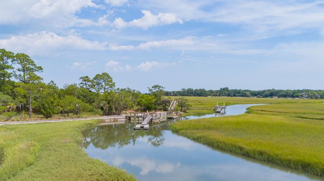 2730 Old Oak Walk, Seabrook Island, SC 29455