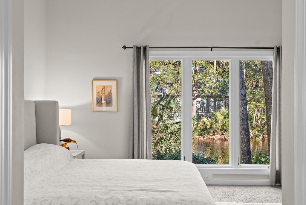 Image 16 of property listing at 2730 Old Oak Walk, Seabrook Island, SC 29455