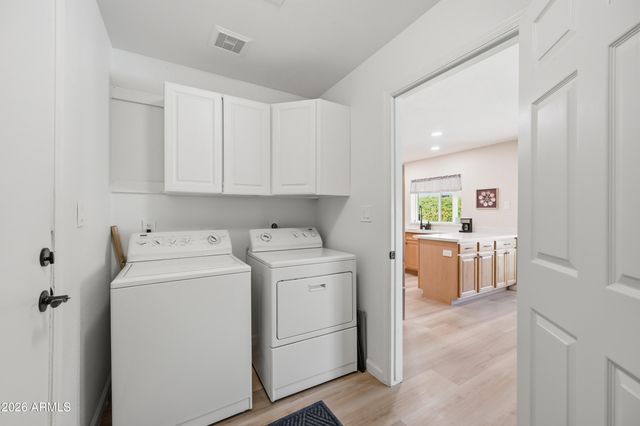 7314 W BLOOMFIELD Road, Peoria, AZ 85381