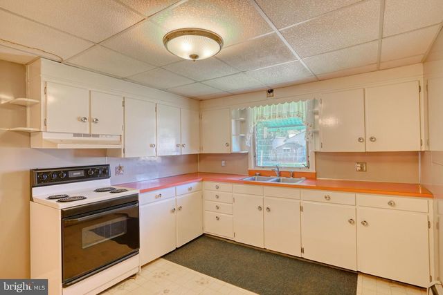 611 S LINCOLN AVE, Lebanon, PA 17042