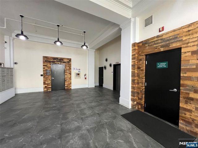 400 38th Street Ground, Union City, NJ 07087