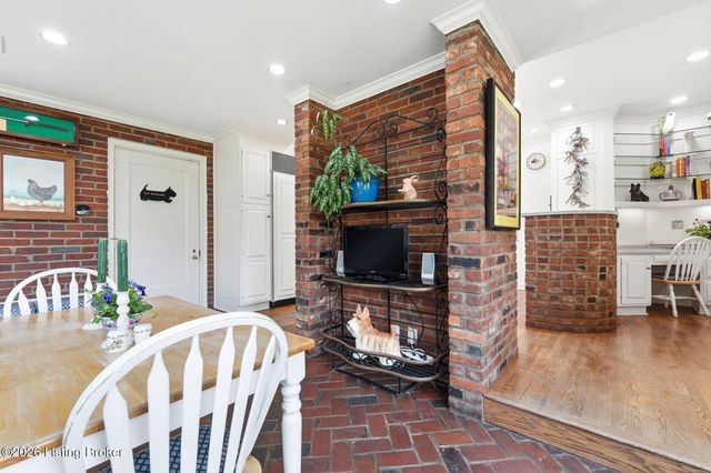 1802 Park Boundary Rd, Louisville, KY 40205