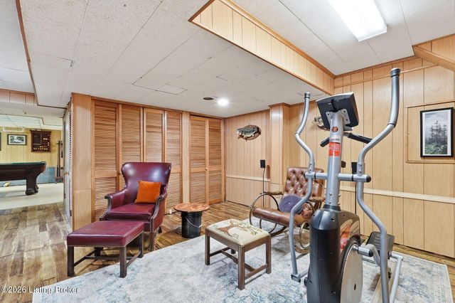 1802 Park Boundary Rd, Louisville, KY 40205
